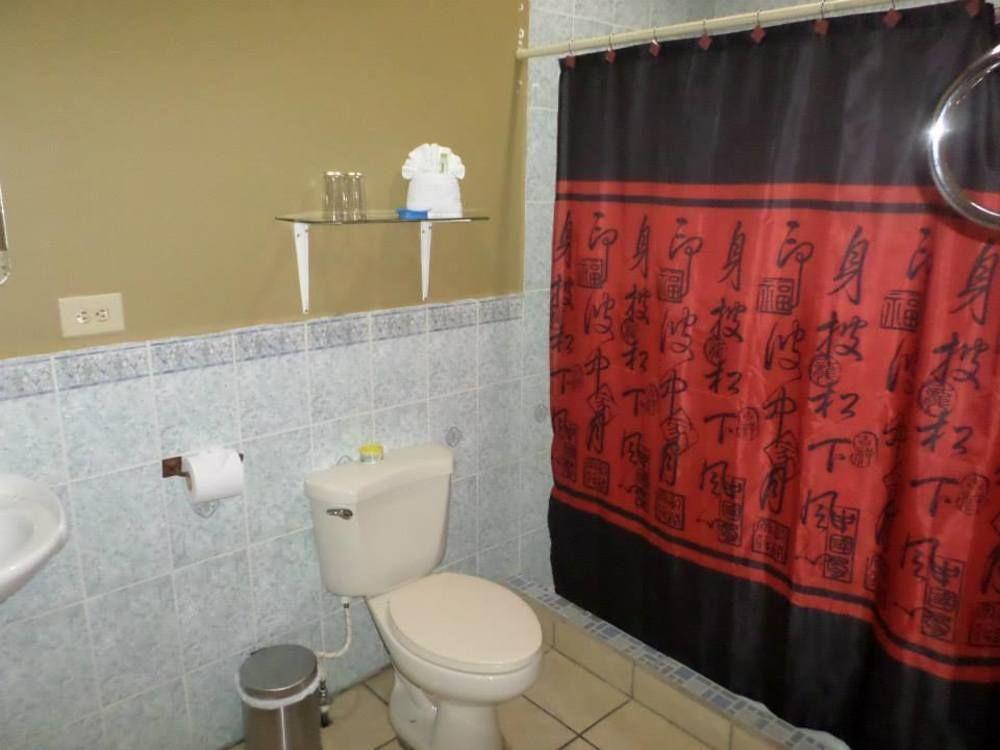 Hotel El Internacional Granada Zewnętrze zdjęcie