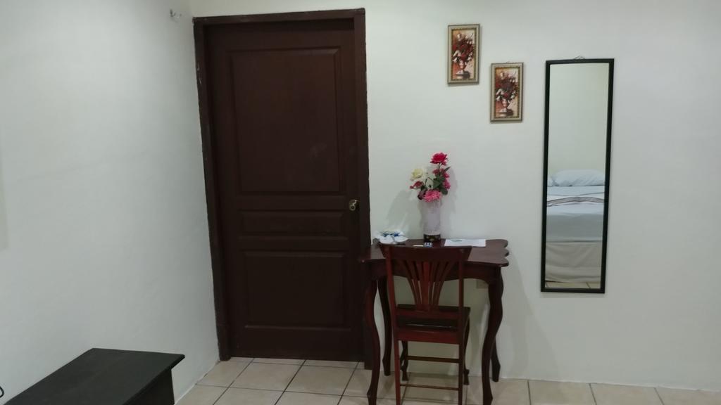 Hotel El Internacional Granada Zewnętrze zdjęcie