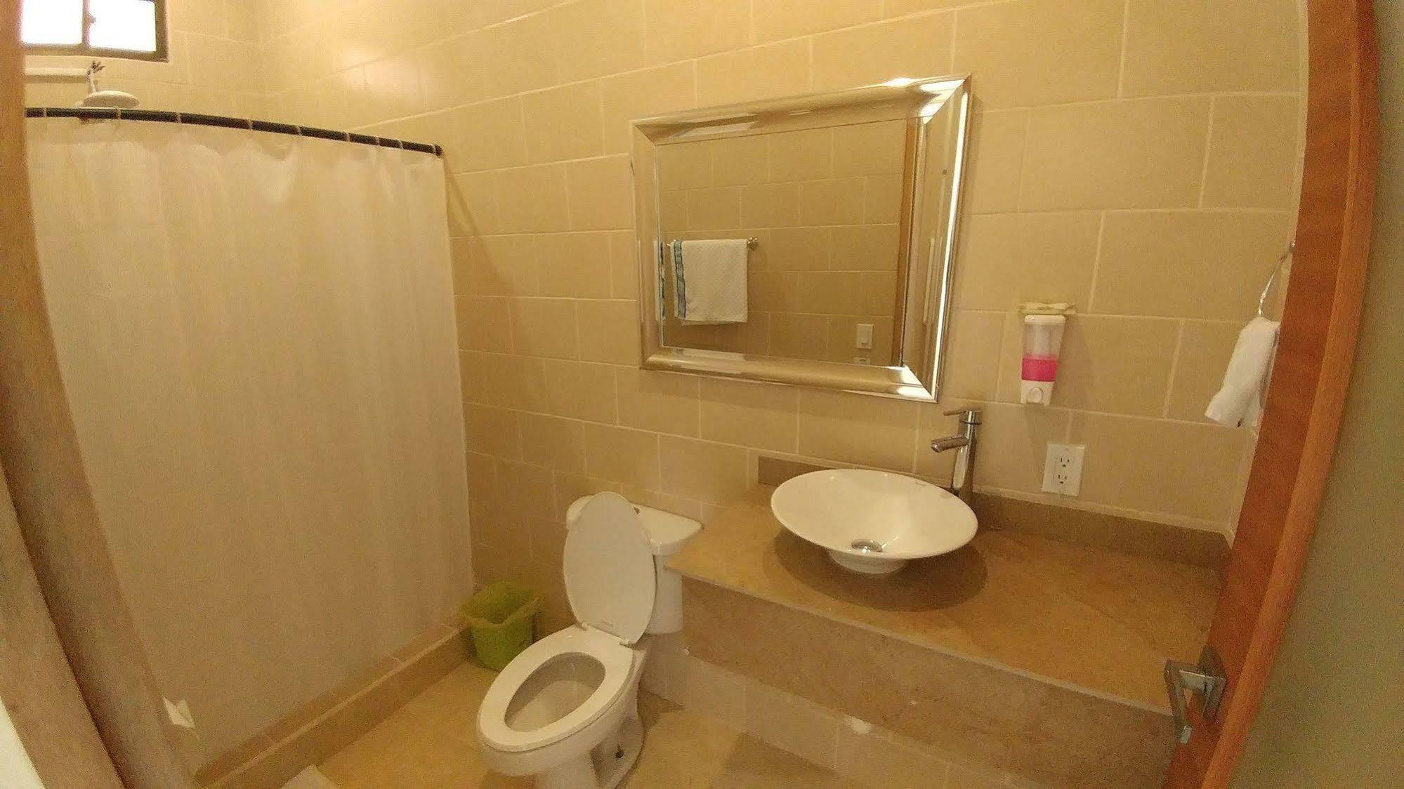 Hotel El Internacional Granada Zewnętrze zdjęcie