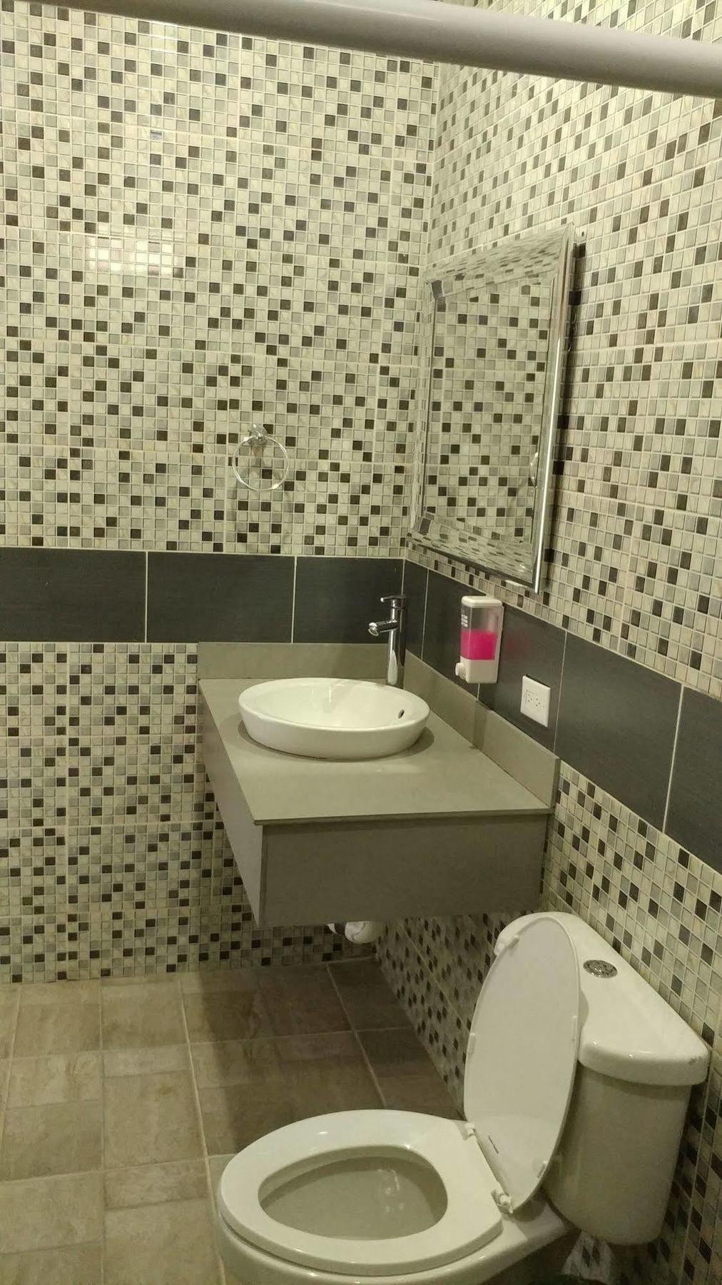 Hotel El Internacional Granada Zewnętrze zdjęcie