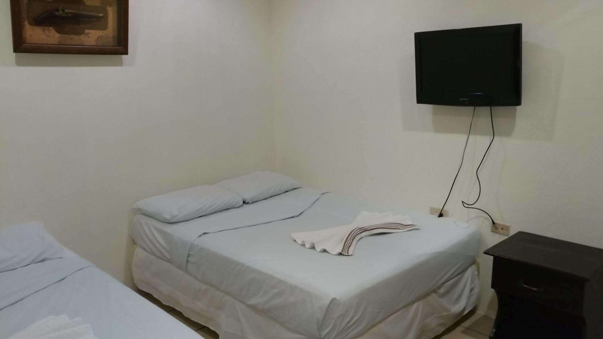 Hotel El Internacional Granada Zewnętrze zdjęcie